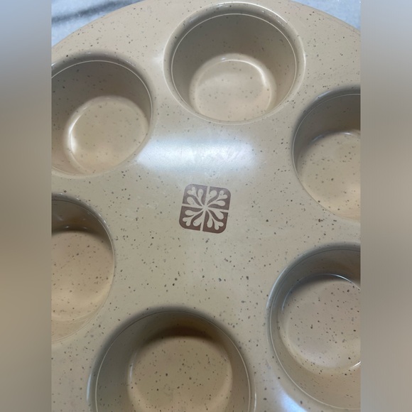 Vintage LittonWare Microwave Oven Cookware 6 Cupcake Muffin Pan Tray - Picture 6 of 8